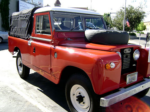 Restored 1964 Land Rover 109 Truck